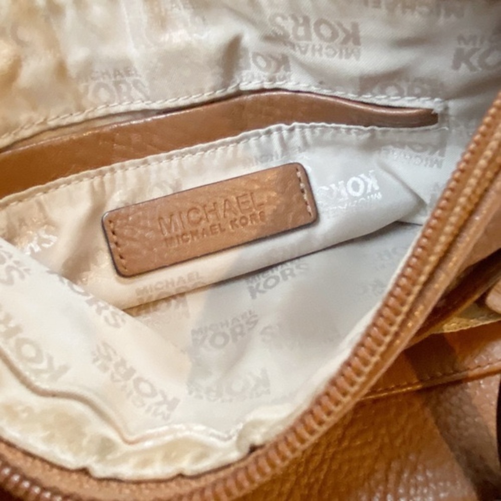 Michael Kors Crossbody Bag in Cognac - Picture 4 of 9